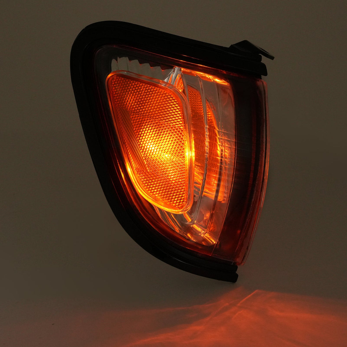 Passenger Side Corner Parking Signal Light For Toyota Tacoma 2001-04 #TO2521163