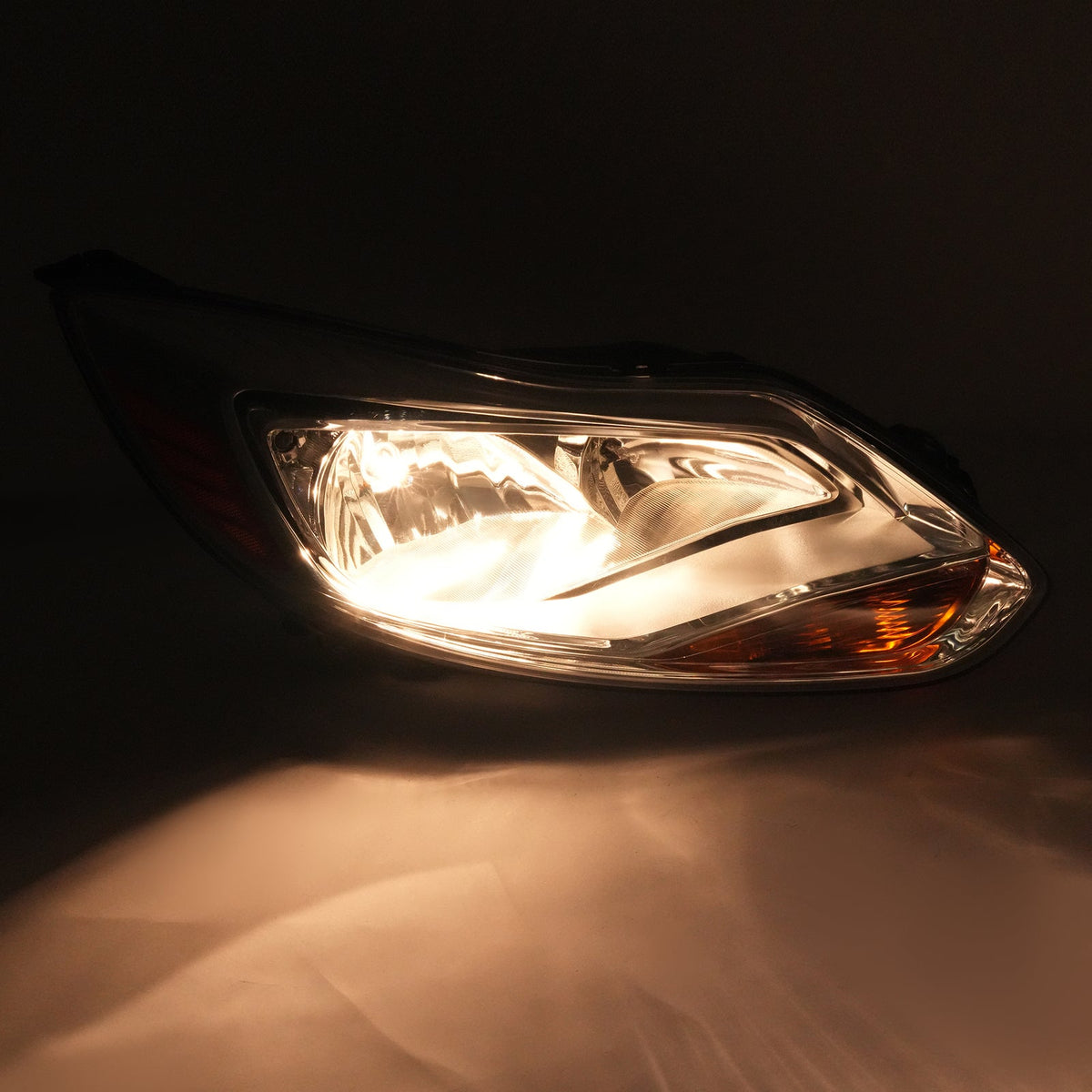 For Ford Focus 2012-2014 Headlights Headlamp Light Driver & Passenger Left+Right