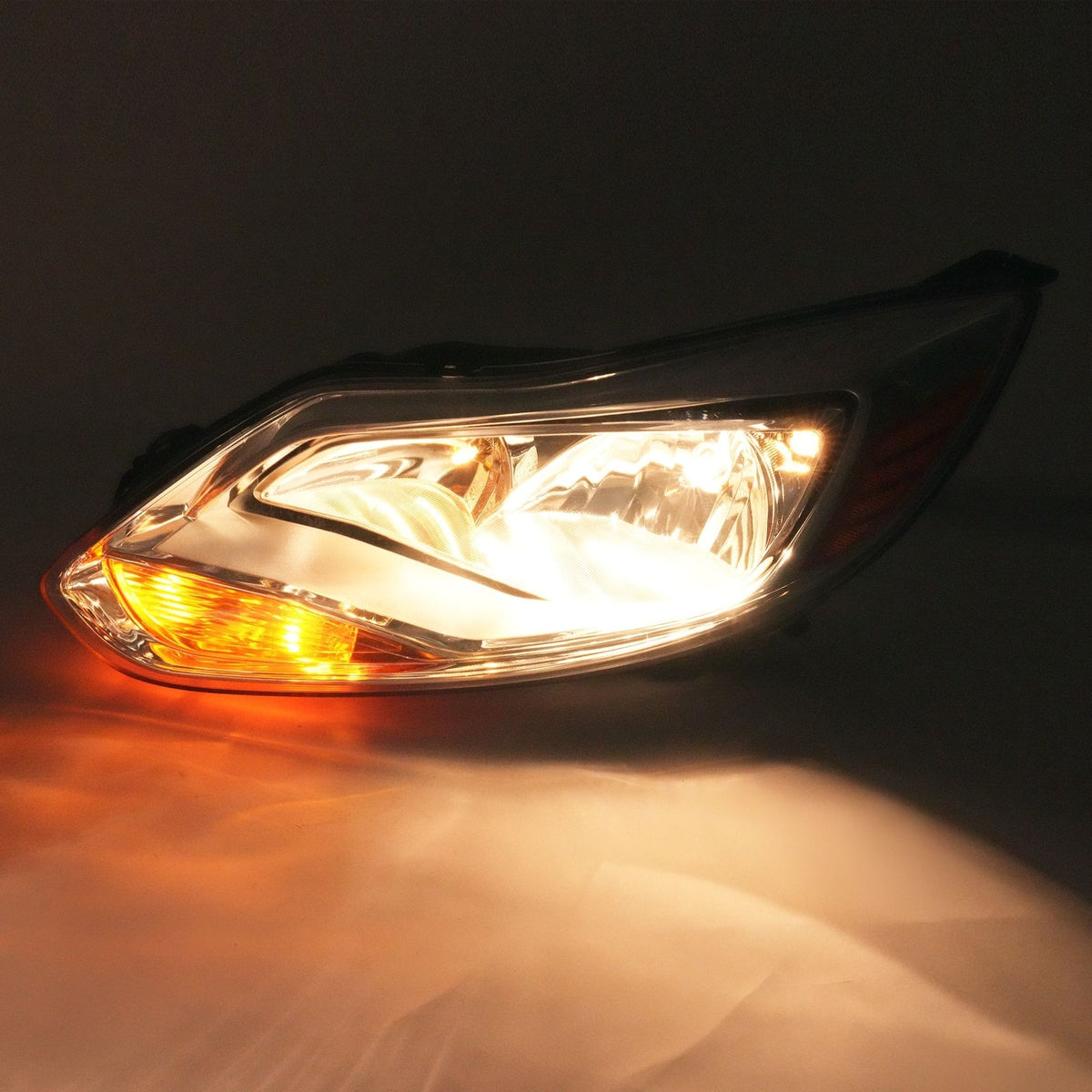 Clear Lens Halogen Left Driver Side Headlight For Ford Focus 2012-2014 W/Bulb