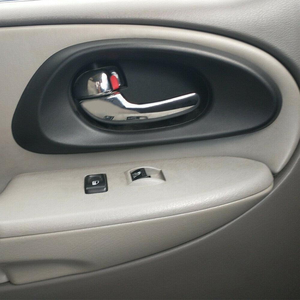 Front Left Inside DOOR HANDLE BEZEL For 2002-2009 Chevy Trailblazer # 15214501