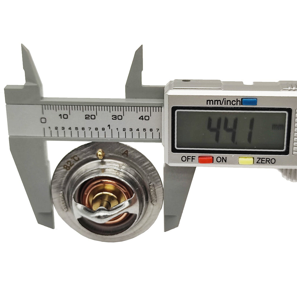 82°C Thermostat for John Deere 4X2 325 335 345 2243 2500A 2500B 2500E GX345