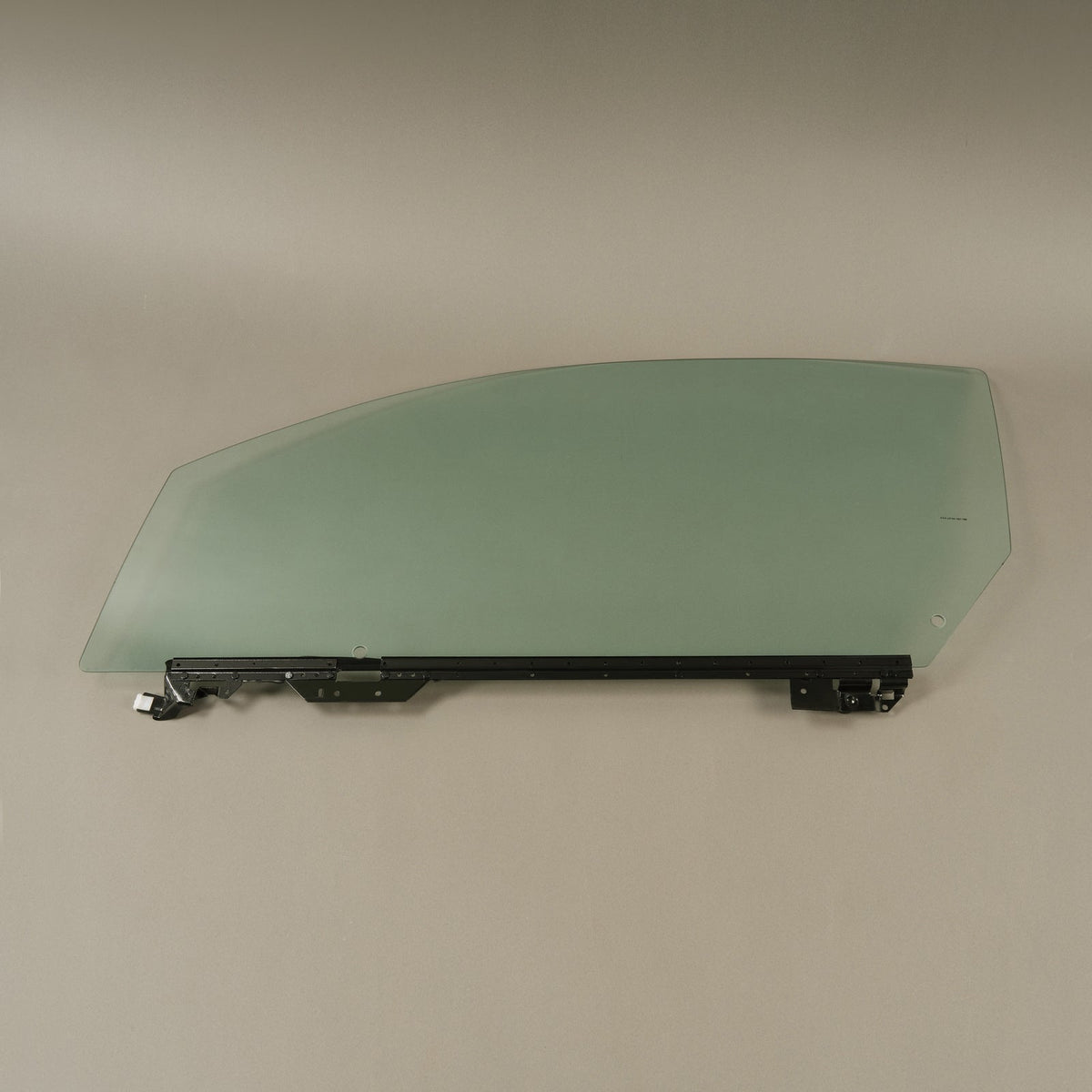 Driver Left Side Door Window Tempered Glass For Ford Mustang 1994-2004