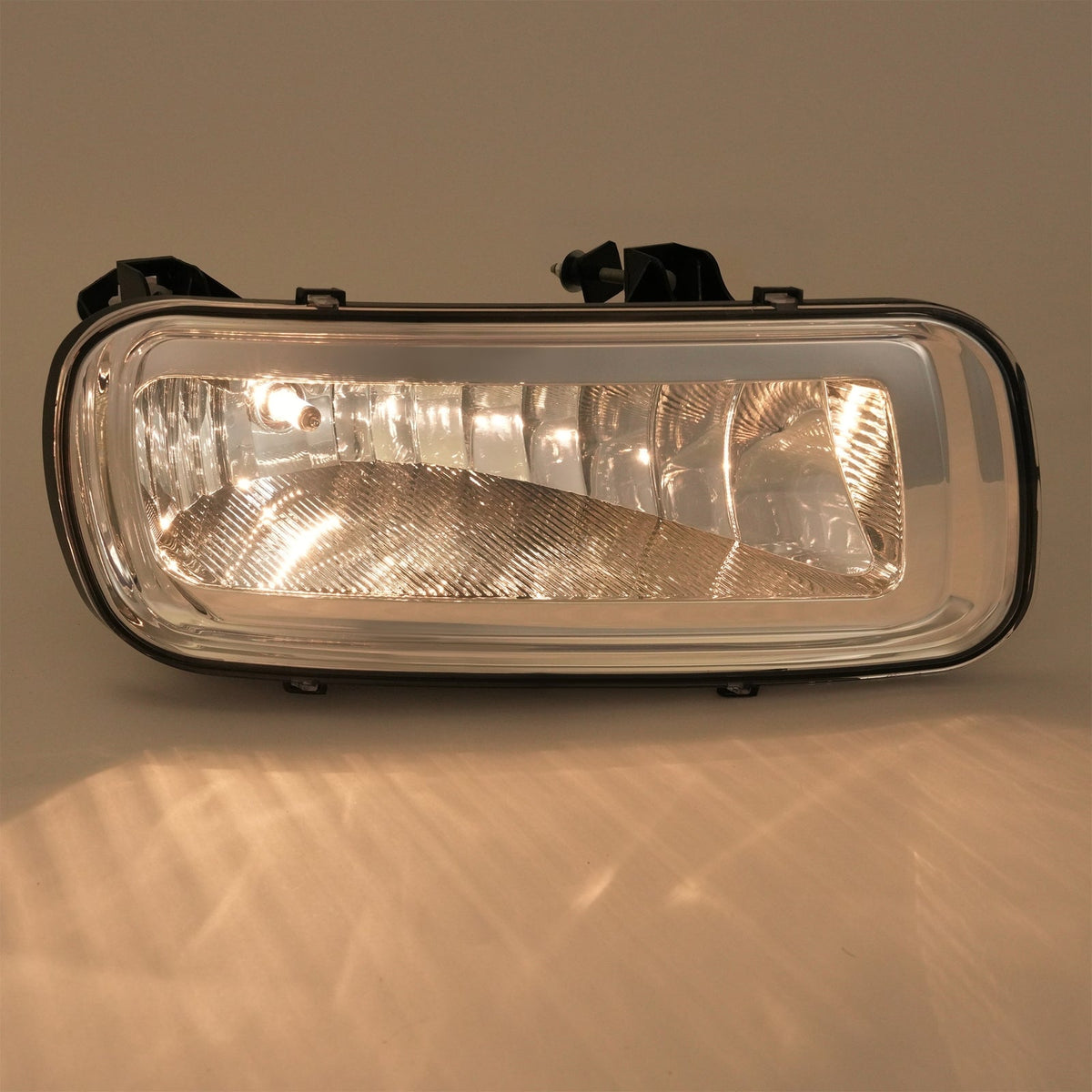 Front Right Passenger Side Fog Light Lamp For Ford F-150 2004-2006 5L3Z15200A