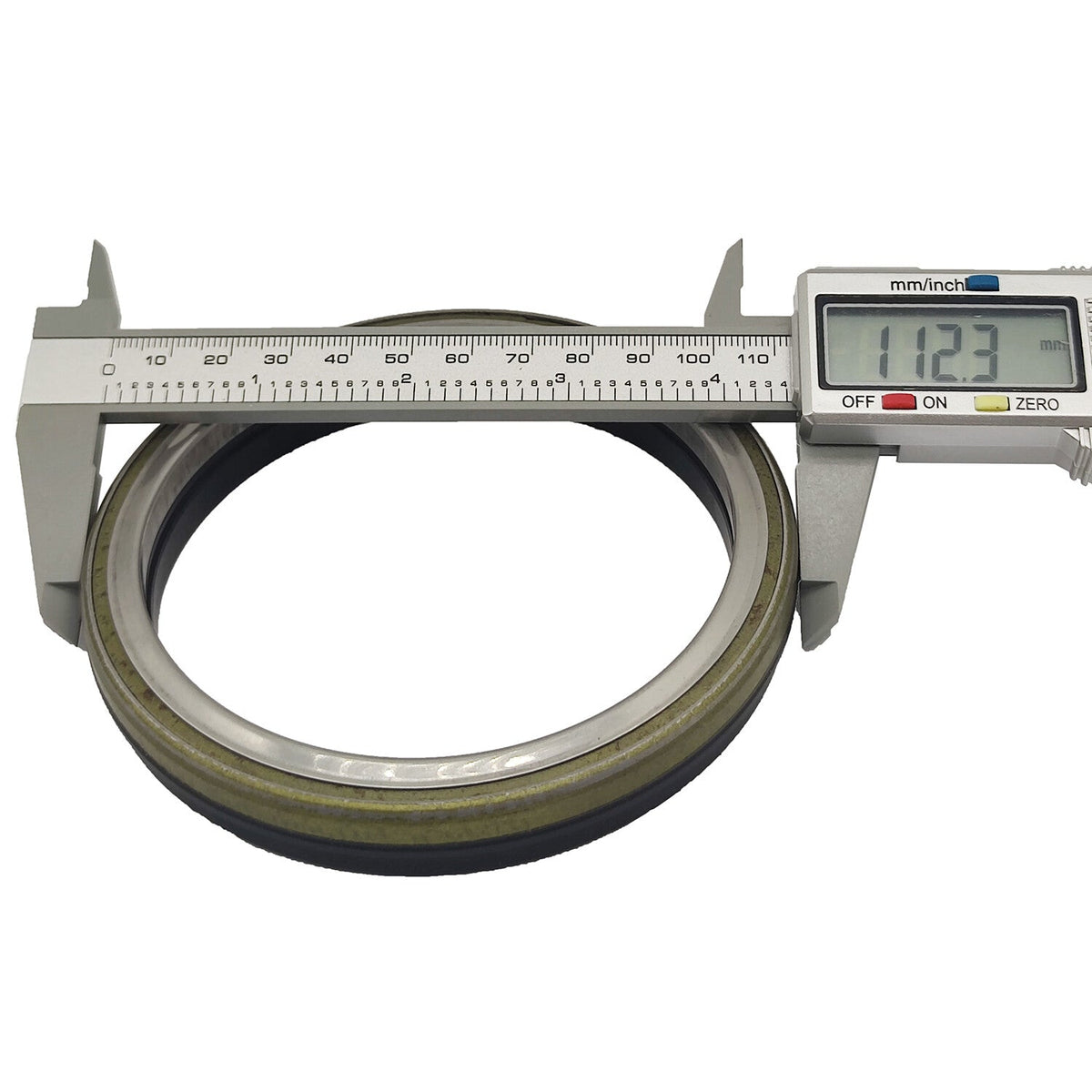 TA140-13040 Oil Seal for Kubota L3240 L3540 L3940 M5460 M4800 M4900 MX5100 M5640