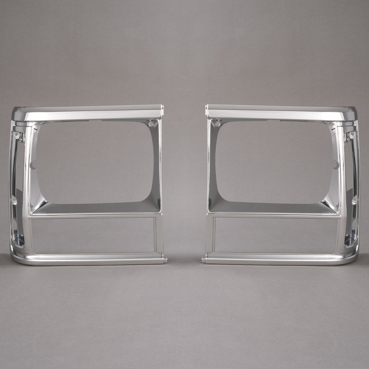 2PCS Set Headlight Door Bezel Trim For Jeep Cherokee 91-96 Comanche 91-92 Chrome
